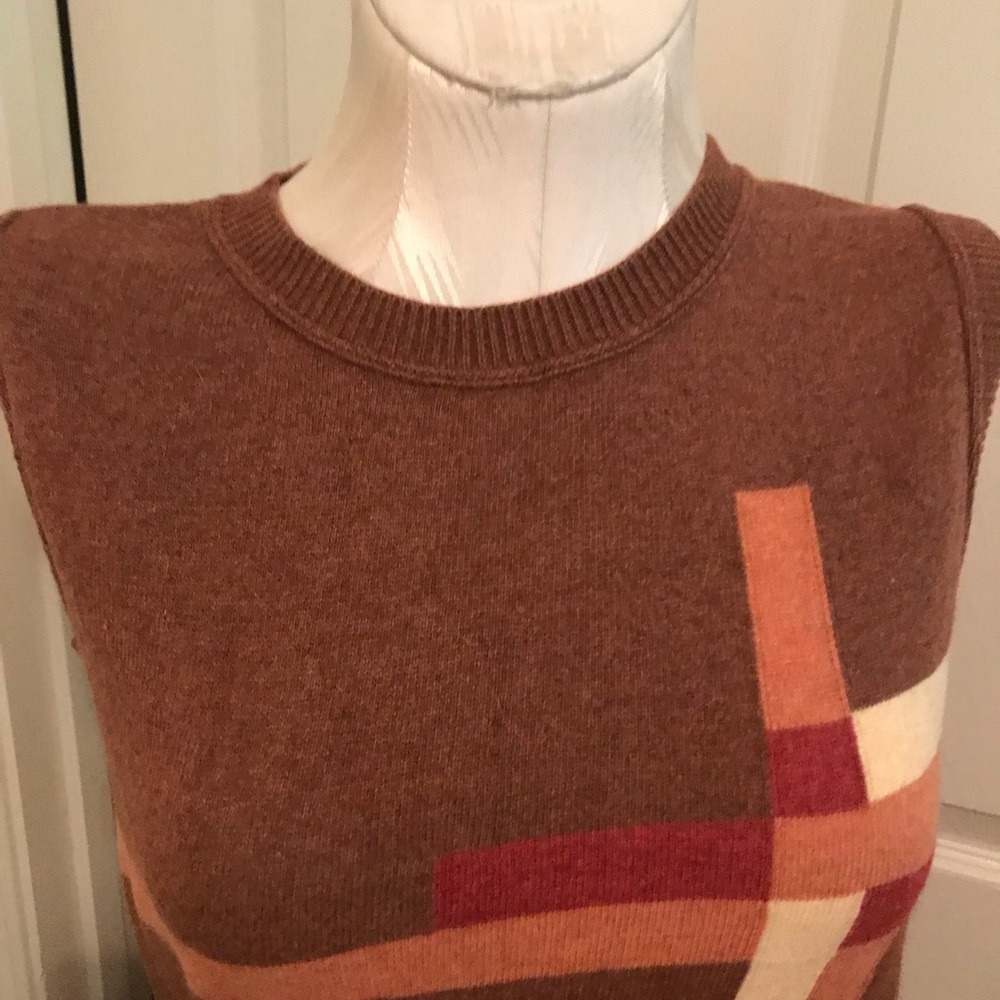 Mint sweater new runway item size small mocha $169